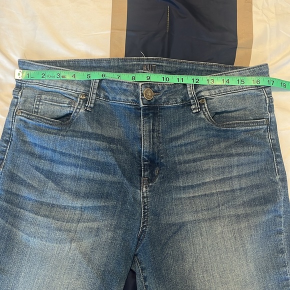EUC Kut From The Kloth jeans. Size 14. Toothpick skinny - Picture 7 of 10